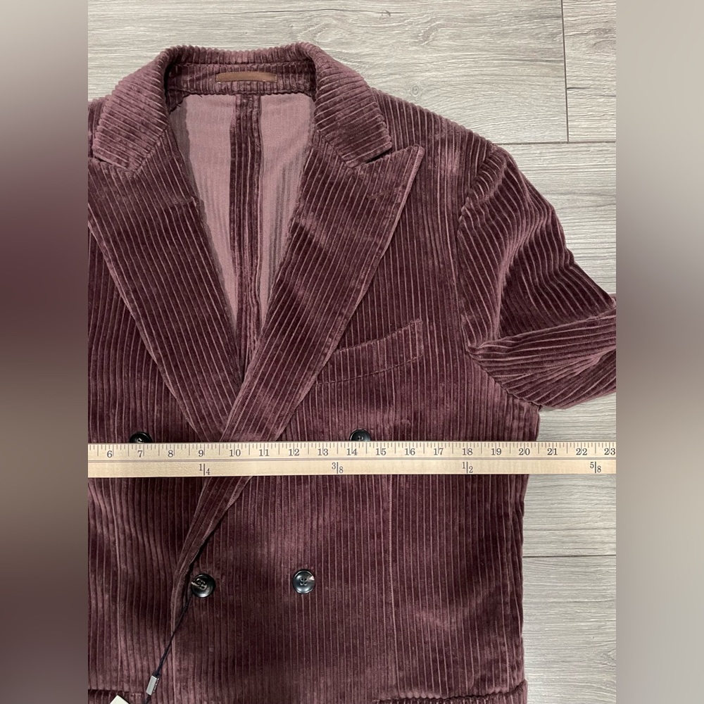 Suitsupply Double-Breasted Corduroy Sport Coat in Burgundy - Picture 3 of 11
